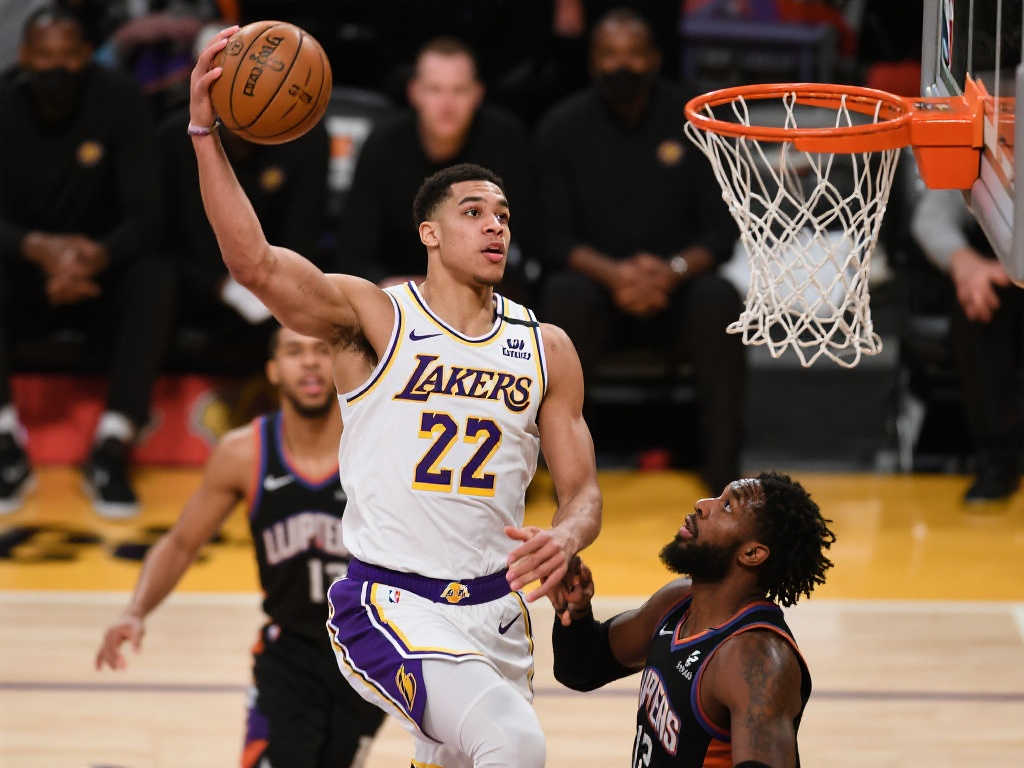 局气势如虹 局气势如虹