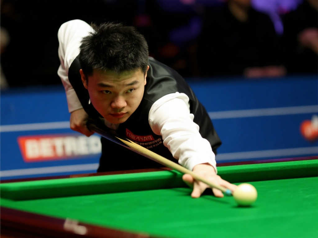 B席传中 B席传中